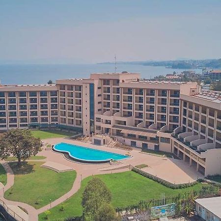 Goma Serena Hotel Bagian luar foto